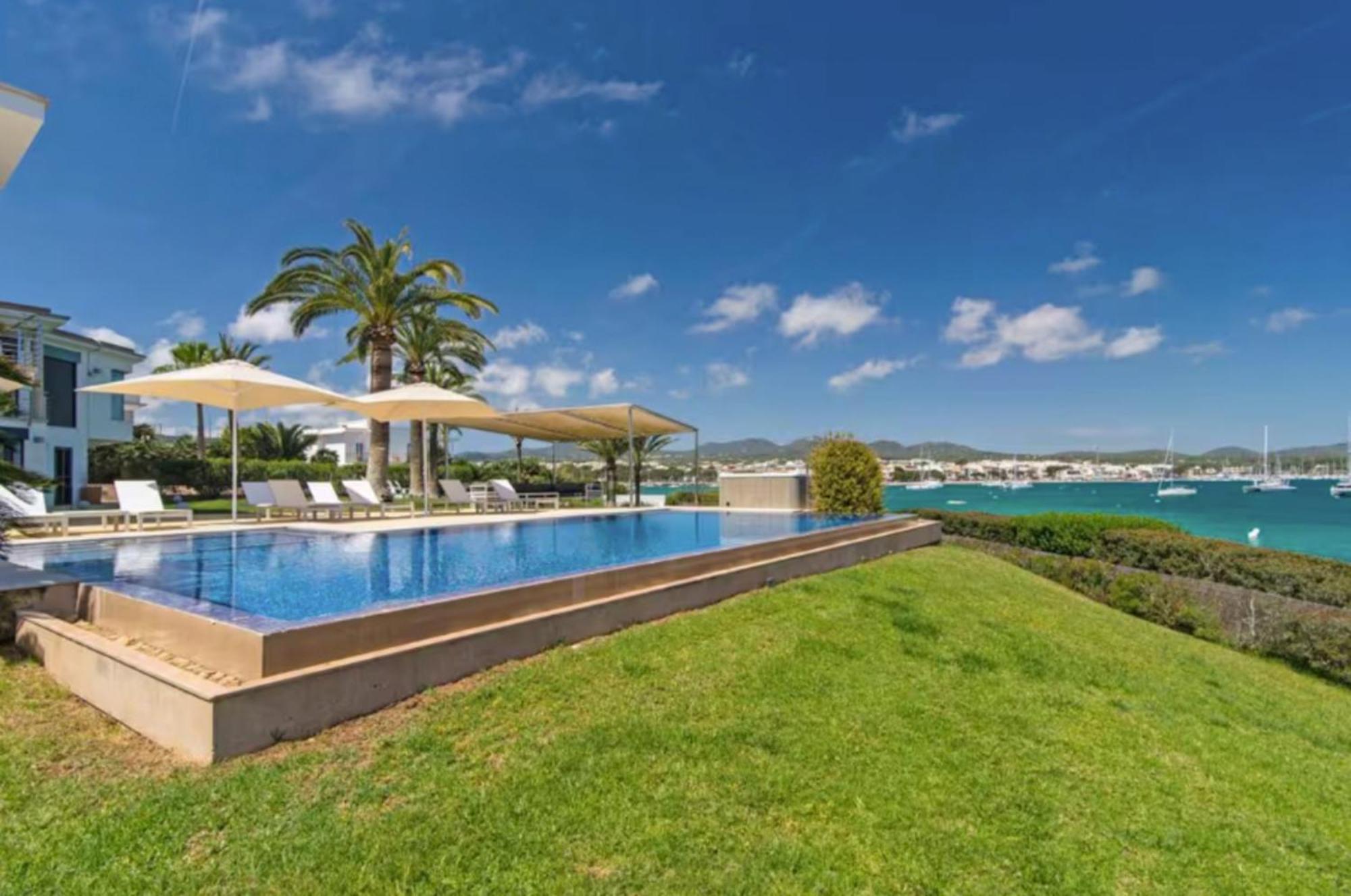 Villa con vistas al mar